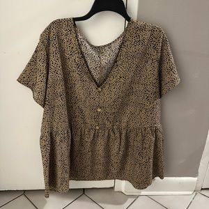 Tan peplum top with black dots (shein size)